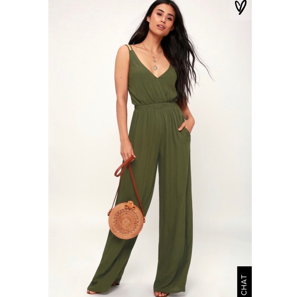 NWT Lulu’s Backless Jumpsuit, Size Small